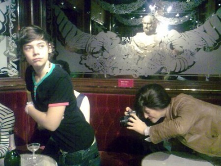 Harry posando su trasero :)